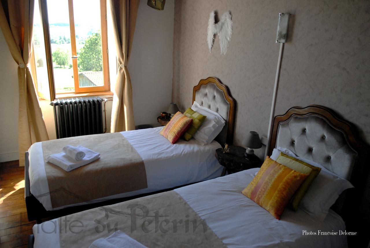 La Halte Du Pelerin Chambres D'Hotes Chérier Exteriör bild
